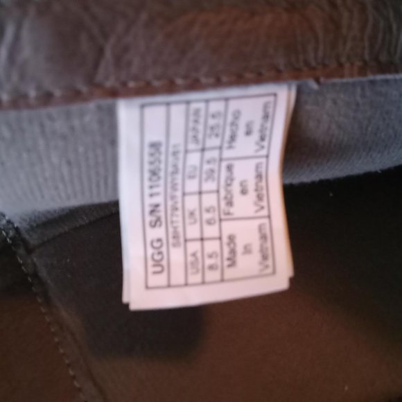 Ugg Potrero waterproof boot NWT size 8.5 Gray - Picture 3 of 5